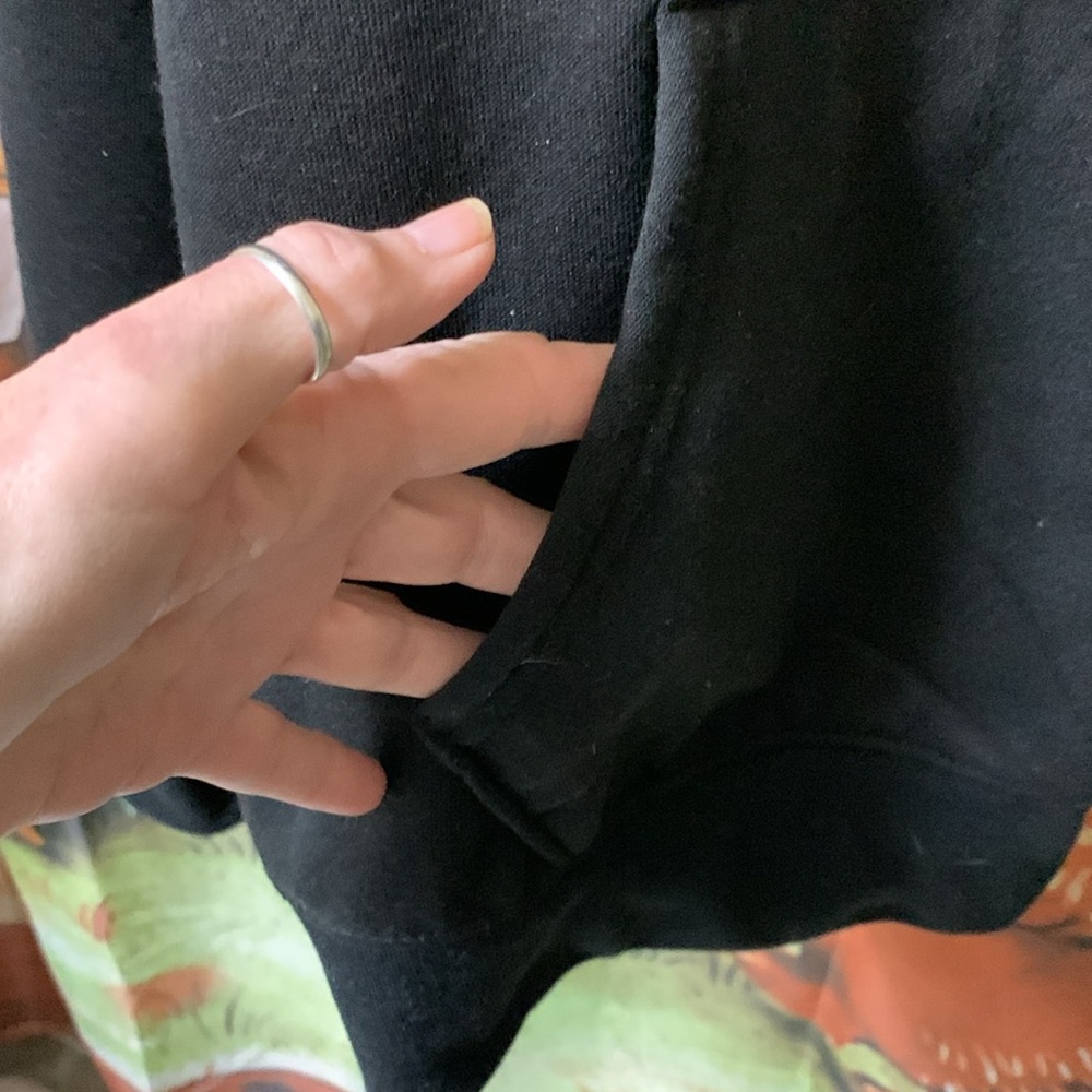 Black Pullover Hoodie with Vintage Flag Design - Picture 7 of 7